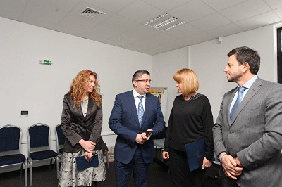 Фандъкова: За София е важно да има добре развити региони и европейските средствата да се насочат натам, където са хората