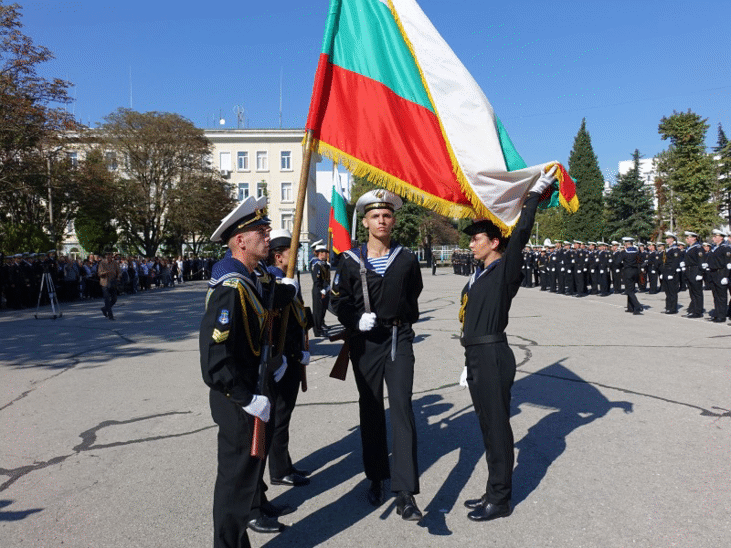 Военна клетва положиха днес 41 курсанти от Висшето военноморско училище „Н. Й. Вапцаров“