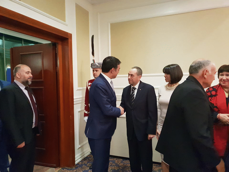 Посолството ни в Скопие събра политическия елит на Република Северна Македония за Трети март