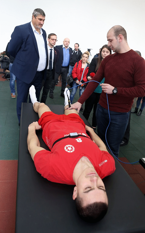 ММС получи дарение на медицинска техника за рехабилитация в помощ на професионалните спортисти