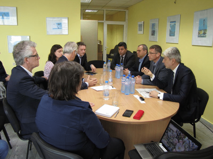 Министър Димов провери екологичните мерки на „Монтюпе“ в Русе