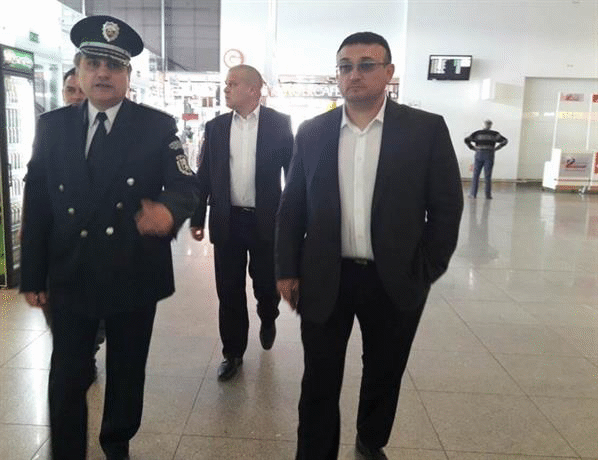 Главният секретар на МВР главен комисар Младен Маринов обсъди предприетите мерки за сигурност на летище – Варна