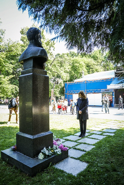 Кметът Фандъкова провери реконструираната детска градина №30 в район „Изгрев“