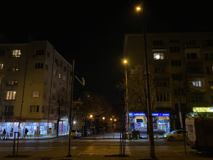 Осветиха пешеходните пътеки на бул. „Янко Сакъзов“ и бул. „Мадрид“