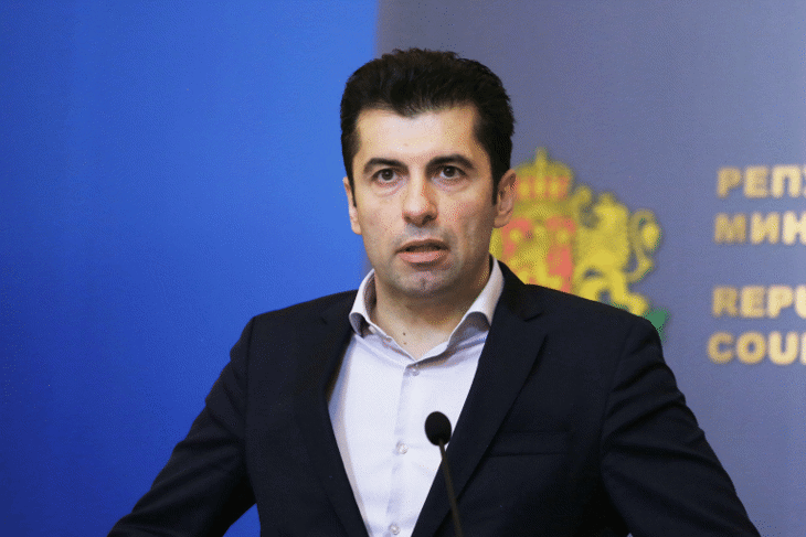 Премиерът Кирил Петков проведе телефонен разговор с президента на Украйна Володимир Зеленски