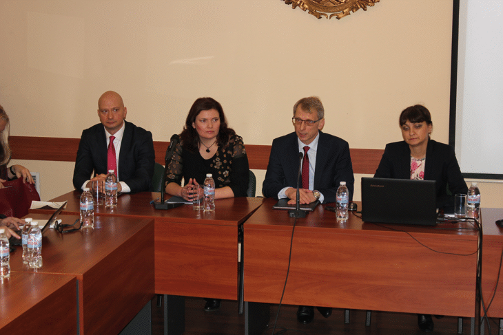 Мон Има План За Отстраняване На Проблемите В Оп „Наука И Образование За Интелигентен Растеж“