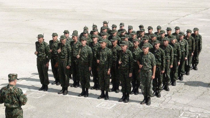 Над 90 български граждани ще се обучават във втория курс по начална военна подготовка