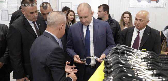 Президентът: За да имаме силна икономика и индустрия, трябва да утвърждаваме имиджа на България като инвестиционна дестинация за високотехнологично производство