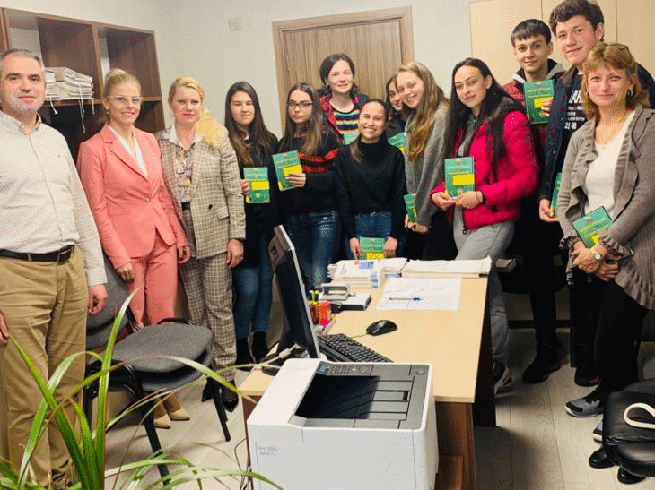 Ученици от СОУ „Любен Каравелов“ – Несебър посетиха „Деня на отворените врати“ на Районната прокуратура в морския град