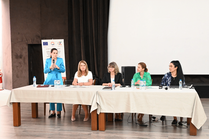 Промяна На Системата С Участието На Работещите В Агенцията За Социално Подпомагане Планира Министър Шалапатова