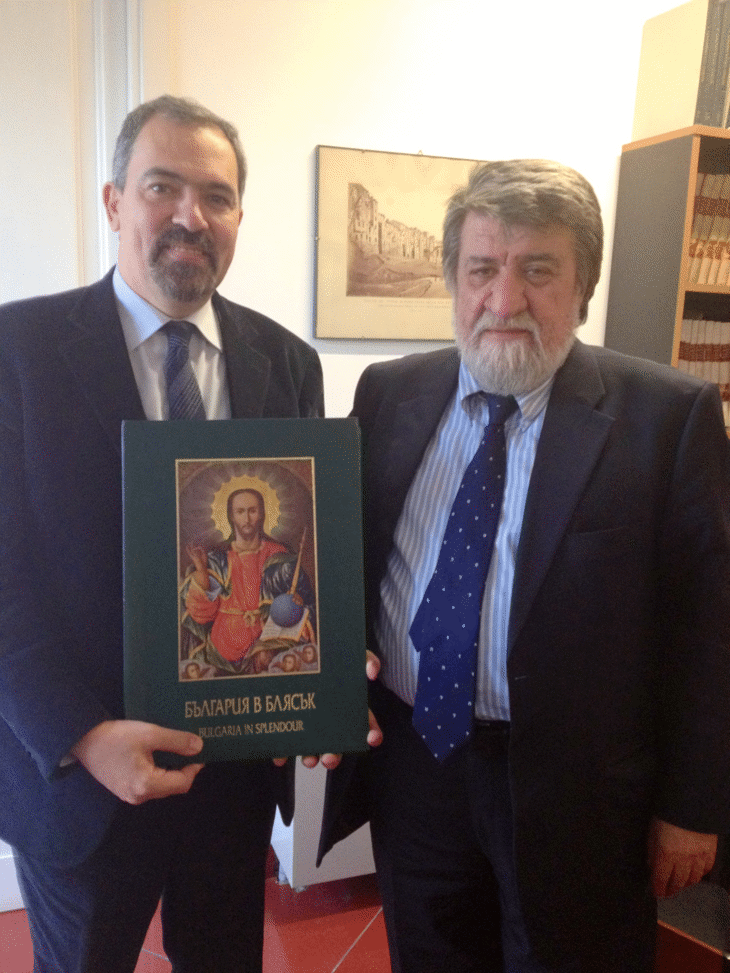 Вежди Рашидов Присъства На Премиерата На Книгата „Гена” В Най-Хубавата Зала На Капитолийските Музеи В Рим