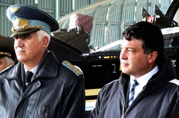 Приближен на Гоце – посланик. “Подлизурко” от ДС – съветник