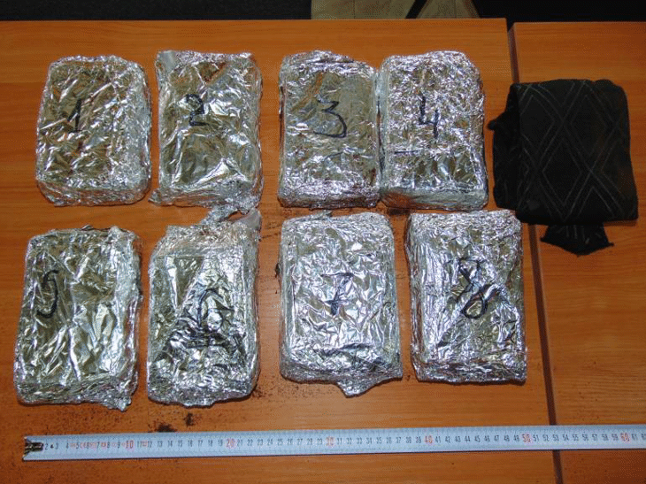 Окръжна прокуратура - Хасково извършва разследване на контрабанда на близо 11 килограма хероин за над 400 000 лева