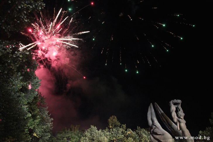 Денят на Съединението ще бъде отбелязан с участието на представителни военни формирования в цялата страна