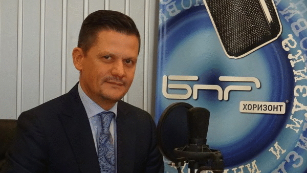 Димитър Маргаритов: „Без драстични нарушения при продажбата на ученически стоки, засечени са отделни случаи на липса на информация за произход на артикули