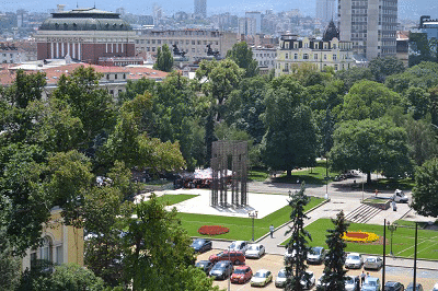 Програма „Навън” на Столична община ще подкрепя временни художествени инсталации на площадка "Mавзолей"