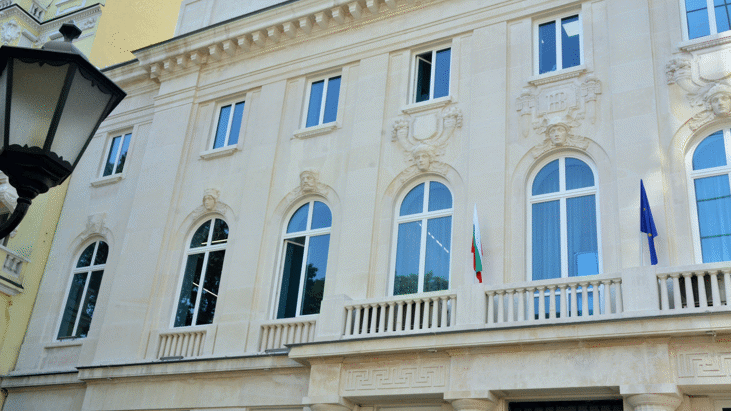 Новият Закон за обществения транспорт въвежда единен електронен билет, координирани разписания и транспорт до всяко населено място