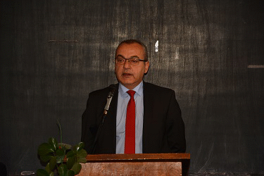 Министър Донев утвърди списък на хората, които могат да получават дарени храни