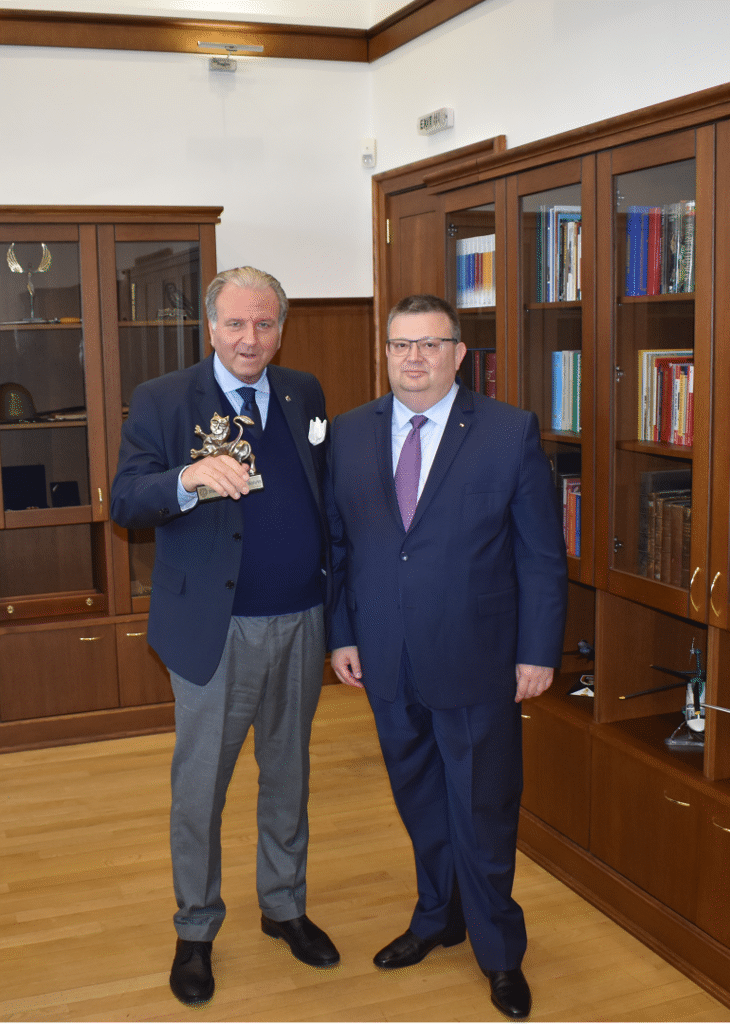 ГЛАВНИЯТ ПРОКУРОР СОТИР ЦАЦАРОВ СЕ СРЕЩНА  С ПРОФЕСОР ДЖУЗЕПЕ КОНСОЛО