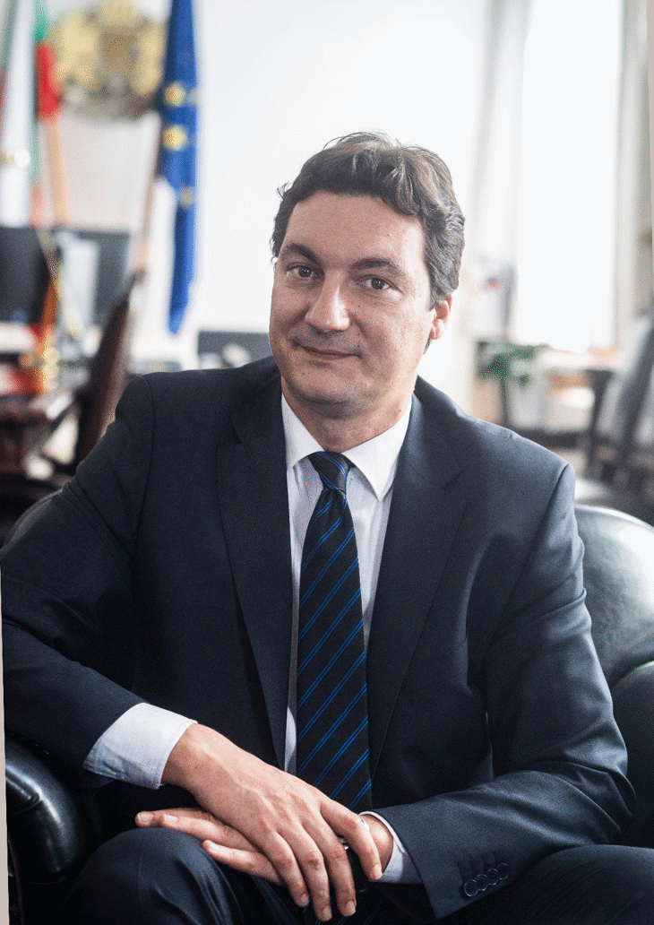 Министър Зарков отговори на главния прокурор Гешев за вещите лица