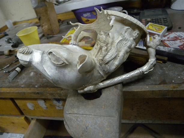 Незаконно притежавани антични предмети са открити в дома на шуменец