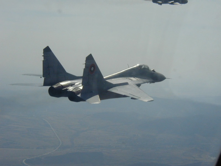 Екипажи на МиГ-29 ще проведат стрелби по въздушни мишени в района на зенитния полигон на ВВС „Шабла“