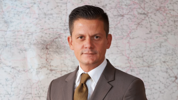 Димитър Маргаритов: "Едва 75 сигнала за нарушения за туристически услуги са подадени до КЗП от началото на сезона"