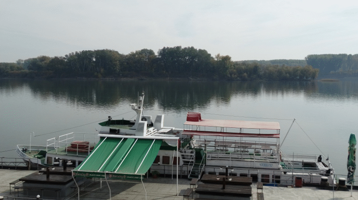 Конпи Отне Кораб Използван За Контрабанда