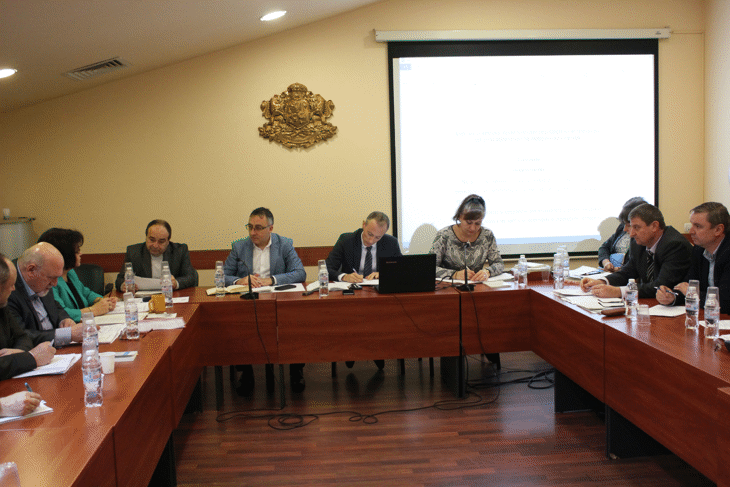 Отрасловият Съвет Обсъди Проекти На Наредбите За Финансирането И Нормирането На Труда