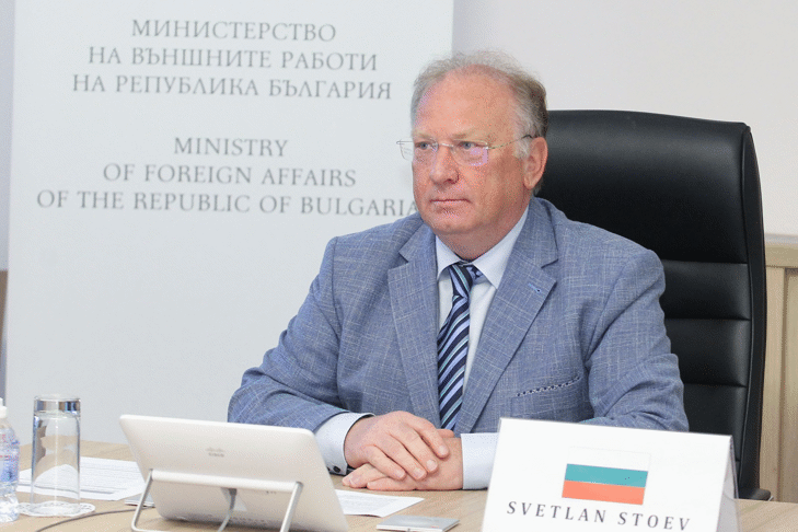 Министърът на външните работи Светлан Стоев разговаря по телефона с външния министър на Република Северна Македония Буяр Османи
