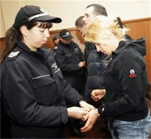 Съсобственикът на ПИБ Ивайло Мутафчиев в сделка с Мила Георгиева – Кървавата от “Килърите”