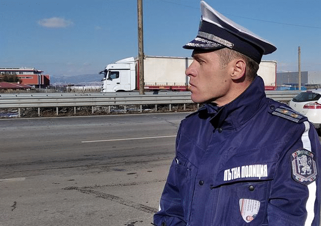 Пътна полиция: Очаква се ново влошаване на времето, водачите да са внимателни на пътя