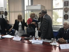 Омбудсманът Мая Манолова: Хроничното недофинансиране на здравеопазването, говоренето на политиците и неработещото законодателство са сред причините за агресията над лекарите