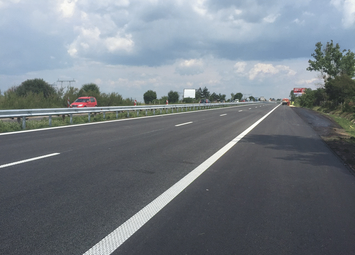 Възстановено е движението в изпреварващата лента при км 181 на АМ "Тракия" в посока Бургас в района на гр. Чирпан