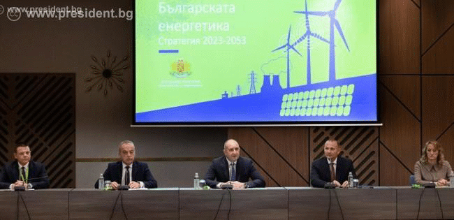 Президентът Румен Радев: България не може да си позволи повече безвремие в енергетиката