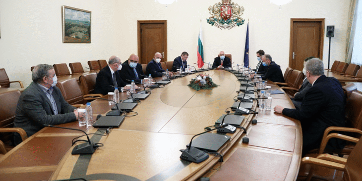 Постигнат е траен ефект от противоепидемичните мерки, първият етап от ваксинацията е изпълнен