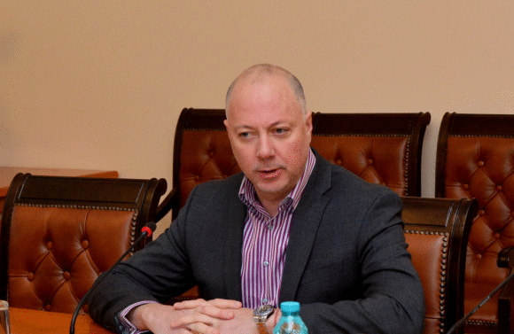 Росен Желязков: Поисканото спиране на процедурата за концесия на летище София няма правно основание