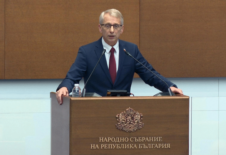 Премиерът акад. Денков: Няма да има енергиен апокалипсис