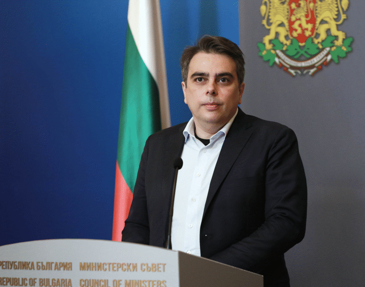Асен Василев: Планът За Въвеждане На Еврото В България Е Оперативен План, Който Дава Ясни Срокове И Задачи Така, Че Да Можем На 1 Януари 2024 Г. Да Имаме Техническа Готовност За Приемане На Еврото