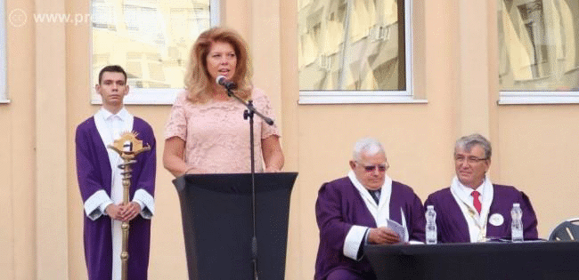Вицепрезидентът беше гост на откриването на новата академична година в Медицински университет – София