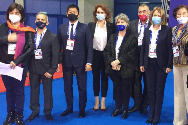Кметът Фандъкова приветства участниците в 10-та Световна купа по художествена гимнастика