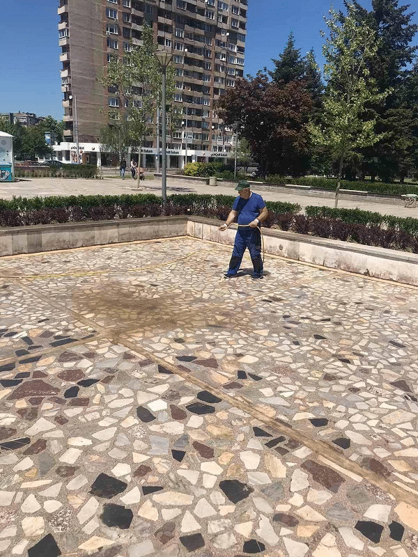 Столична община почисти езерата в Южен парк