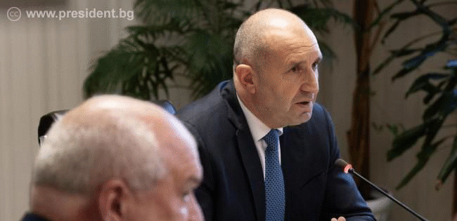 Президентът: Народното събрание носи отговорност за политическото ръководство на служебния кабинет с конструктивни тези, предложения и инициативи