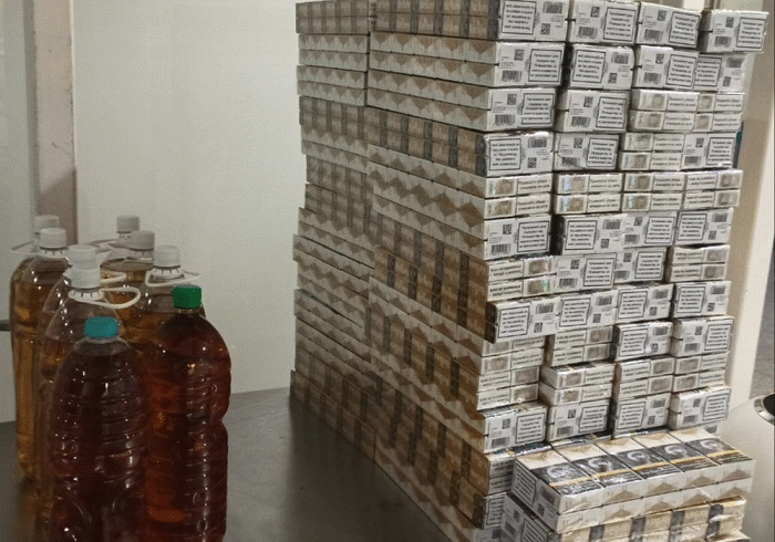 Голямо количество алкохол и цигари в багаж на пътник откриха митническите служители на МП Летище Варна