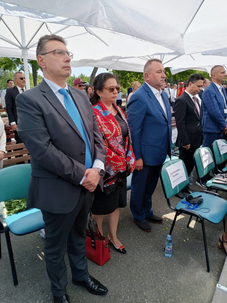 Заместник главният прокурор Мария Павлова взе участие във възпоменателната церемония по повод 11-ата годишнина от атентата на бургаското летище в квартал "Сарафово"