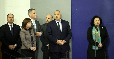 Министър Зорница Русинова присъства на връчването на нови споразумения на Местните инициативни групи по ПРСР