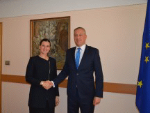 Министър Лукарски обсъди с  посланика на Унгария провеждането на първата междуправителствена комисия за икономическо сътрудничество