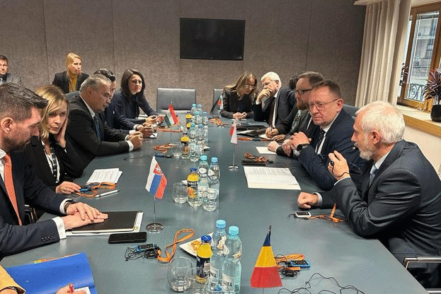 Разговорите с ЕК за украинската помощ продължават