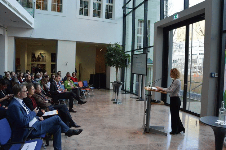 Зам.-министър Николова представи перспективите за европейско сътрудничество по климата в Берлин