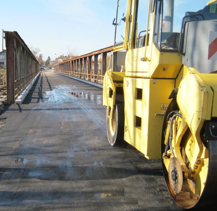 Завърши ремонтът на моста над р. Искър при село Чомаковци на път III-306 Луковит - Кнежа